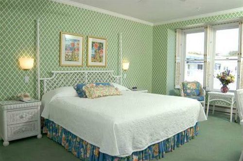Hotel Iroquois Макинак Айлънд Екстериор снимка